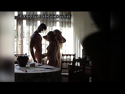 ❤️ Дӯстони ҷинсӣ як марди бузургҷусса ва сегонаро бо ӯ даъват мекунанд ❌  Секс  дар мо tg.pornolymp.ru ☑